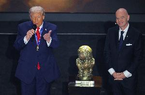 巴洛贡解除禁令！国际足联明确规定禁止政治干预足球，尼泊尔因此遭全球禁赛