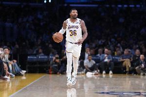 火箭续约前湖人球员，期望斯玛特表现胜过DFS